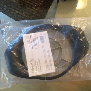 NWT Pampered Chef Pineapple Wedger 🍍